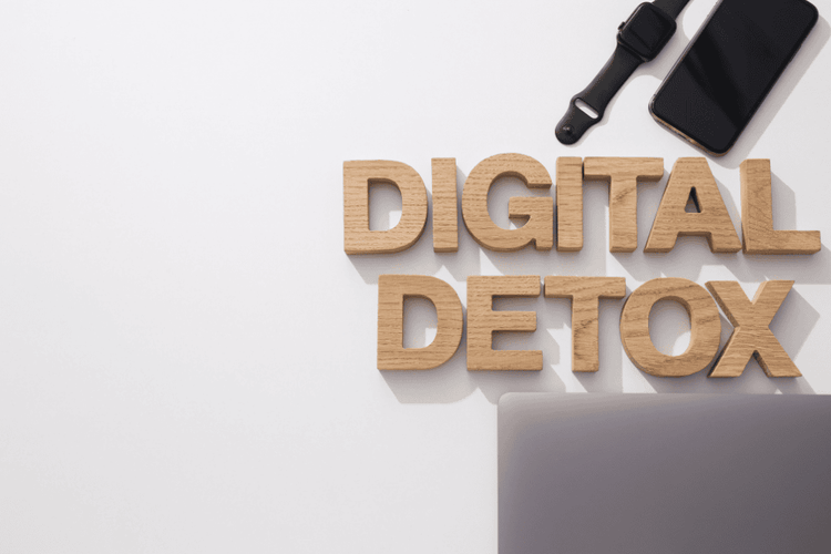 Digital Detox for Beginners: 7-Day Plan for a Clearer Mind